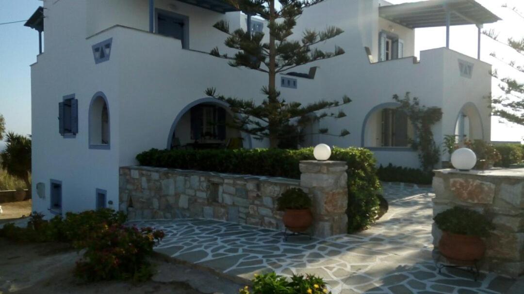 Kapares Studios Agia Anna  Екстер'єр фото